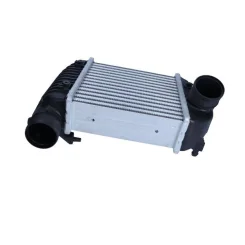Töltőlevegő-Hűtő - MAXGEAR (AC335498)