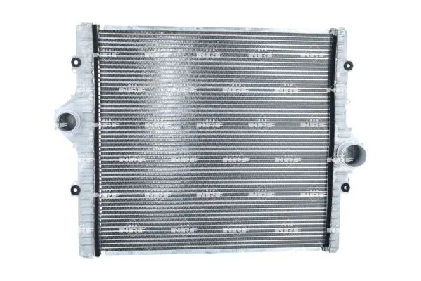 Intercooler Toyota Land Cruiser 2,8D-4D - NRF (NRF309136)