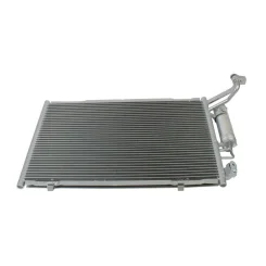 Skraplacz Klimatyzacji Ford Ka+ 16- - MAXGEAR (AC830345)